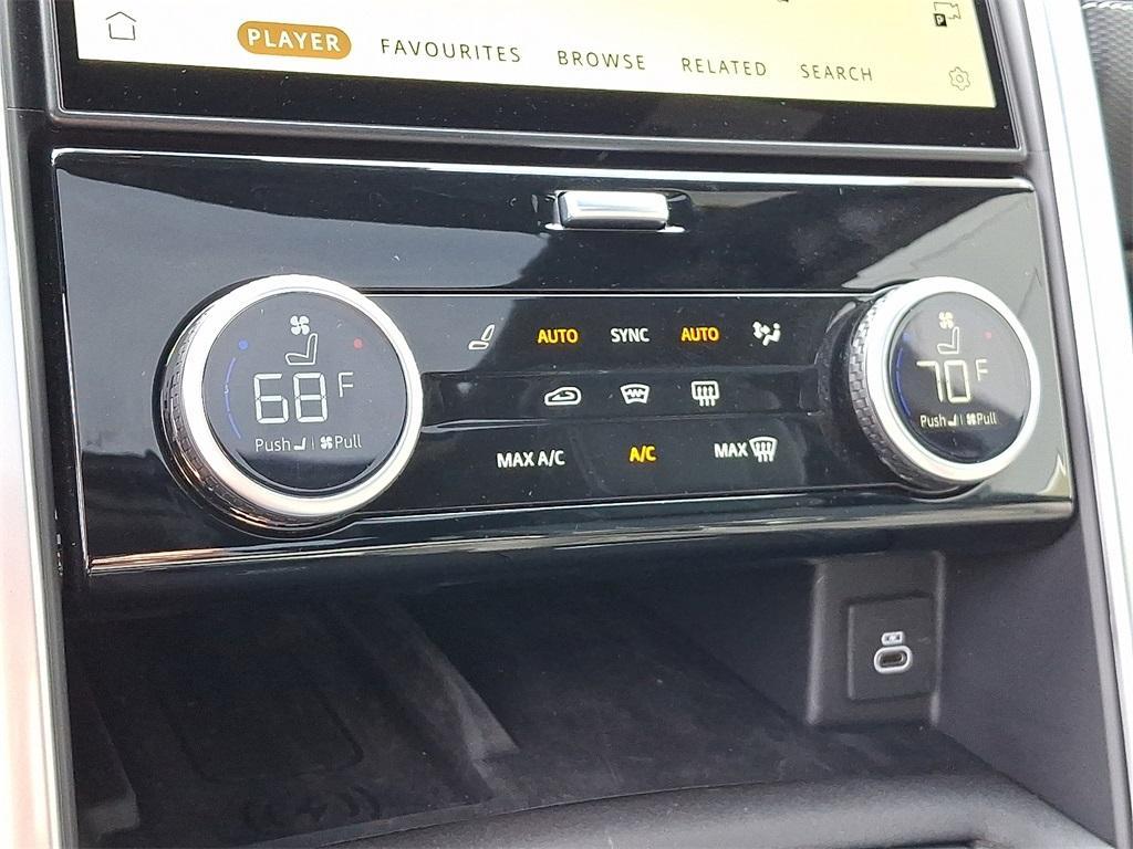 used 2024 Land Rover Discovery car, priced at $71,950