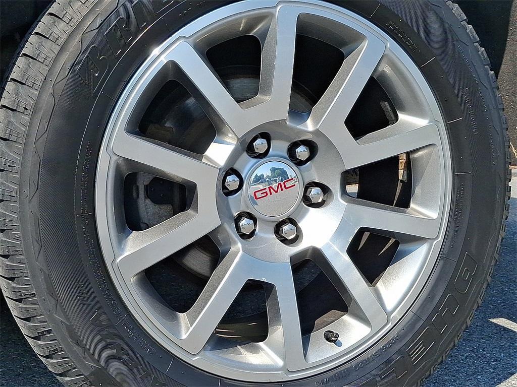 used 2018 GMC Yukon XL car, priced at $27,950