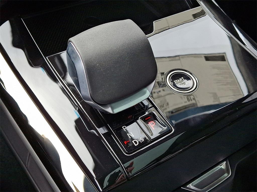 new 2025 Land Rover Range Rover Sport car, priced at $137,300