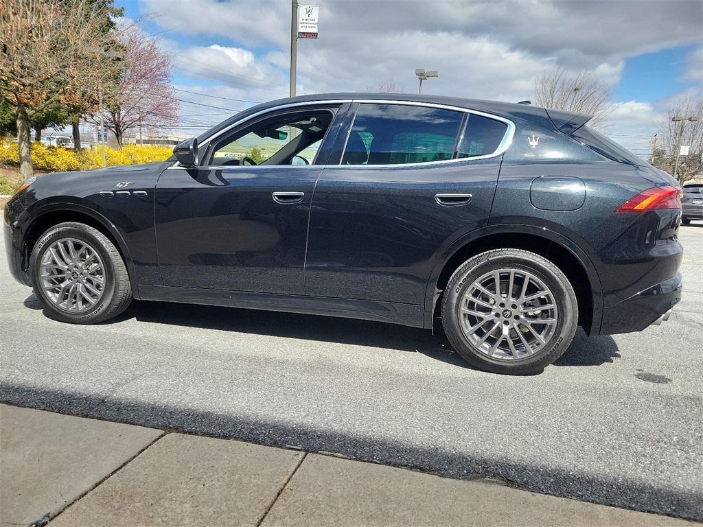 used 2023 Maserati Grecale car, priced at $44,300