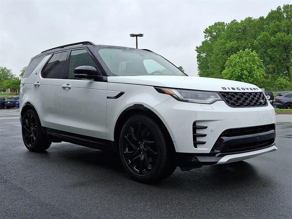 used 2024 Land Rover Discovery car, priced at $59,950