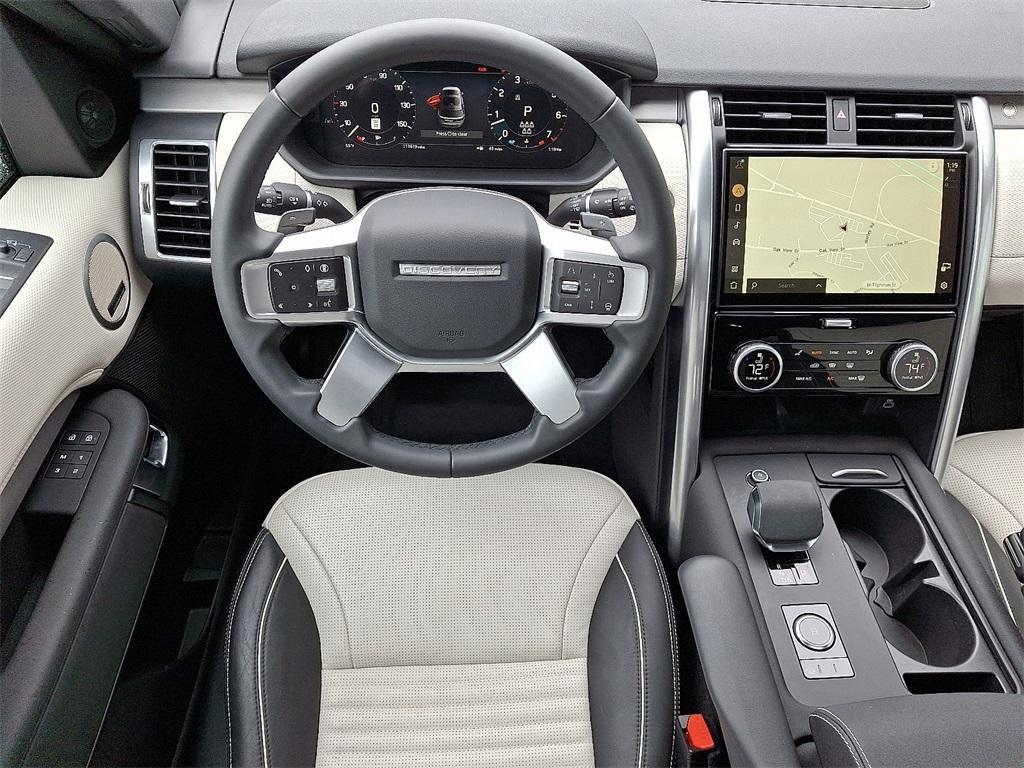 used 2024 Land Rover Discovery car, priced at $59,950
