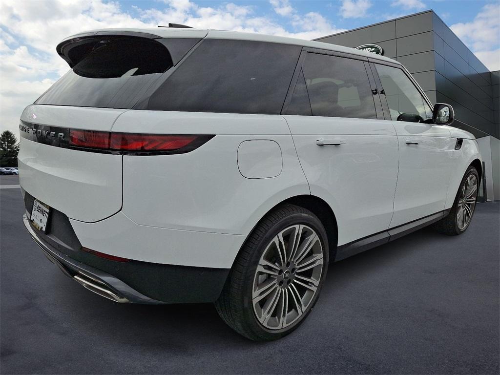 new 2025 Land Rover Range Rover Sport car, priced at $90,705