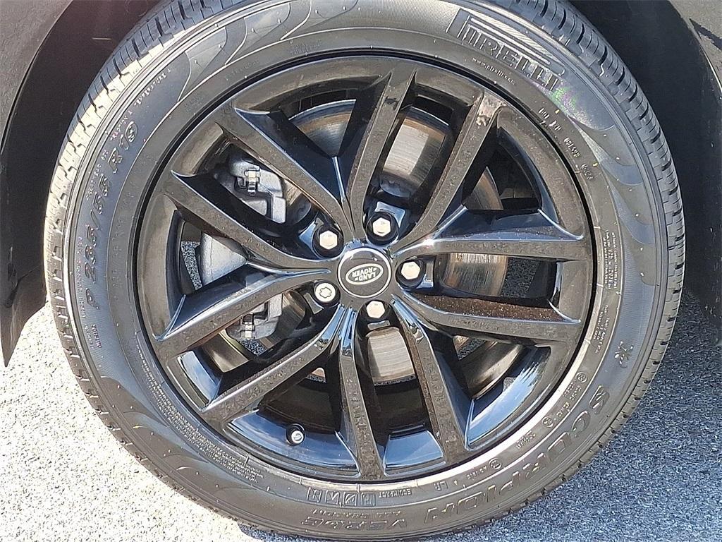 used 2025 Land Rover Range Rover Evoque car, priced at $42,950