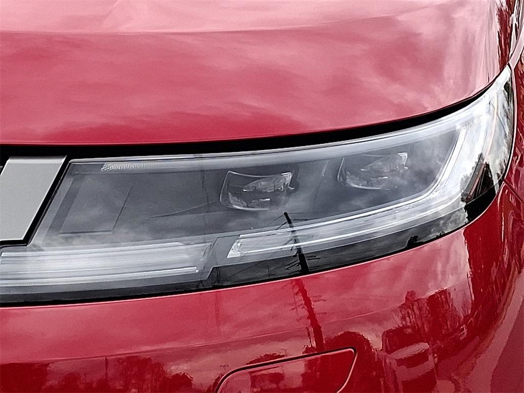 used 2025 Land Rover Range Rover Sport car, priced at $77,950