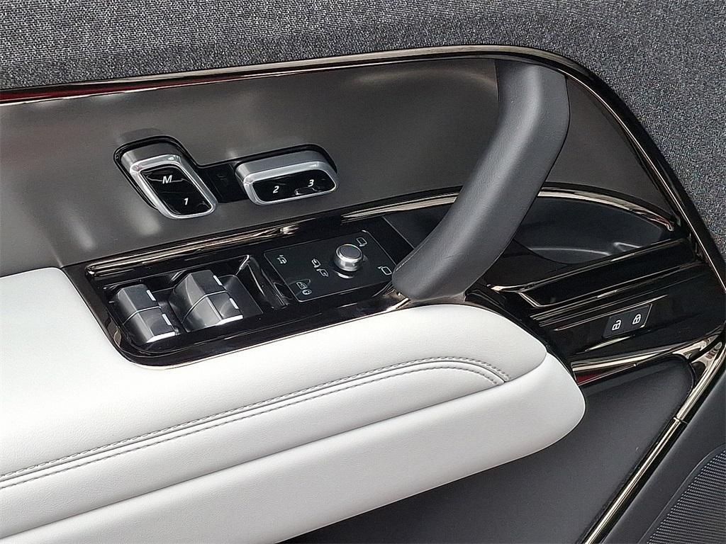 used 2025 Land Rover Range Rover Sport car, priced at $77,950