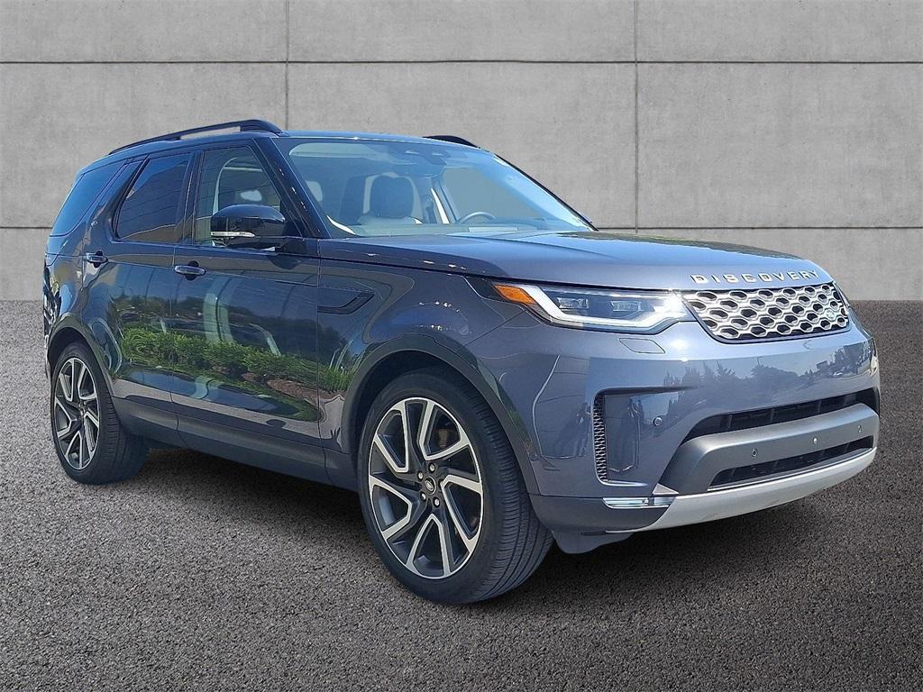 used 2025 Land Rover Discovery car, priced at $57,400