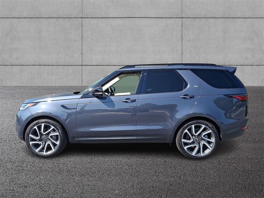 used 2025 Land Rover Discovery car, priced at $57,400