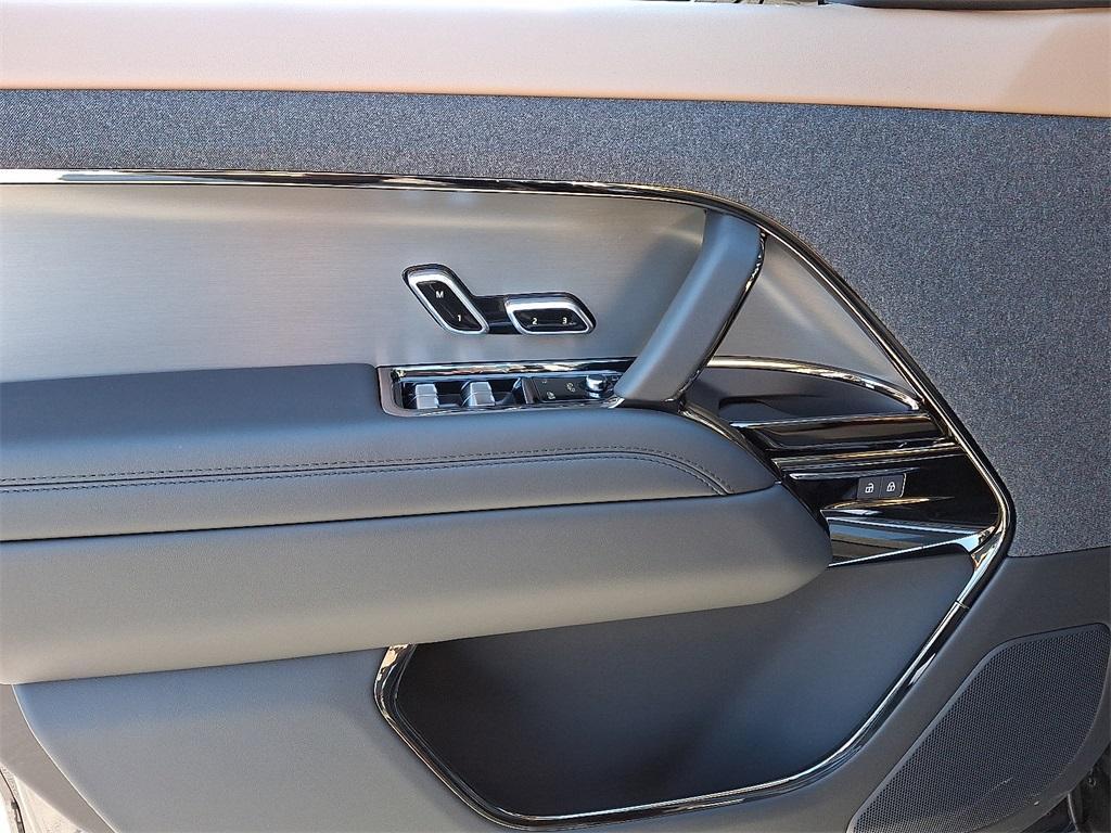 new 2025 Land Rover Range Rover Sport car, priced at $104,430