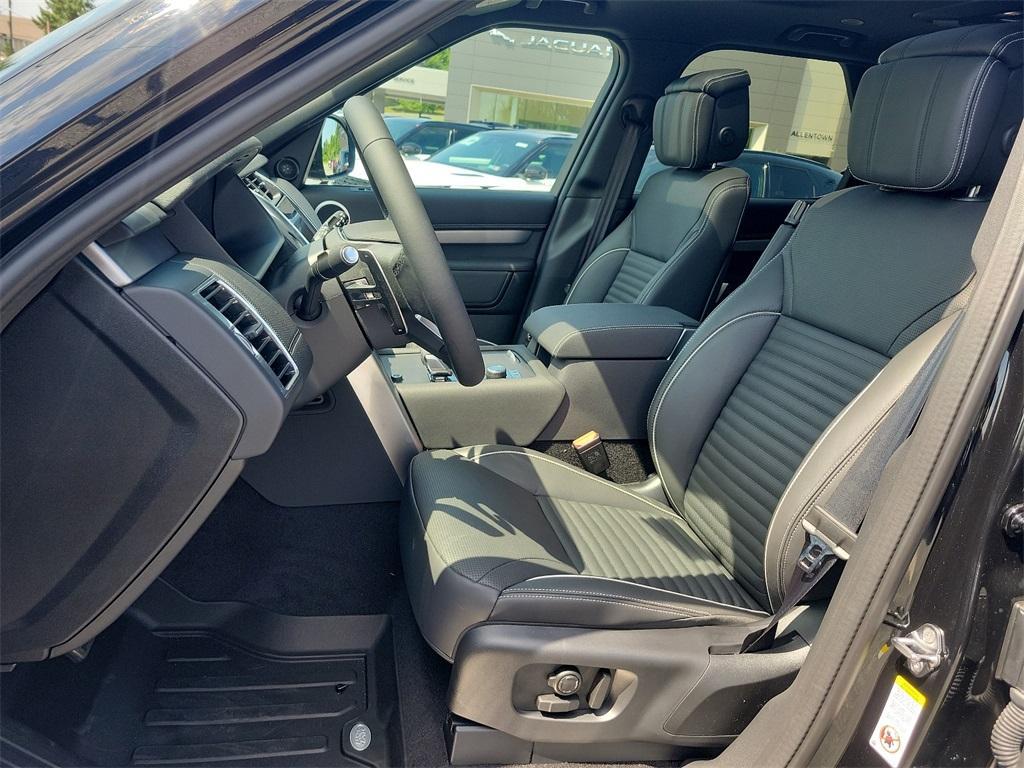 new 2024 Land Rover Discovery car, priced at $80,958