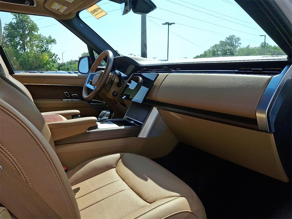 new 2025 Land Rover Range Rover car, priced at $132,910