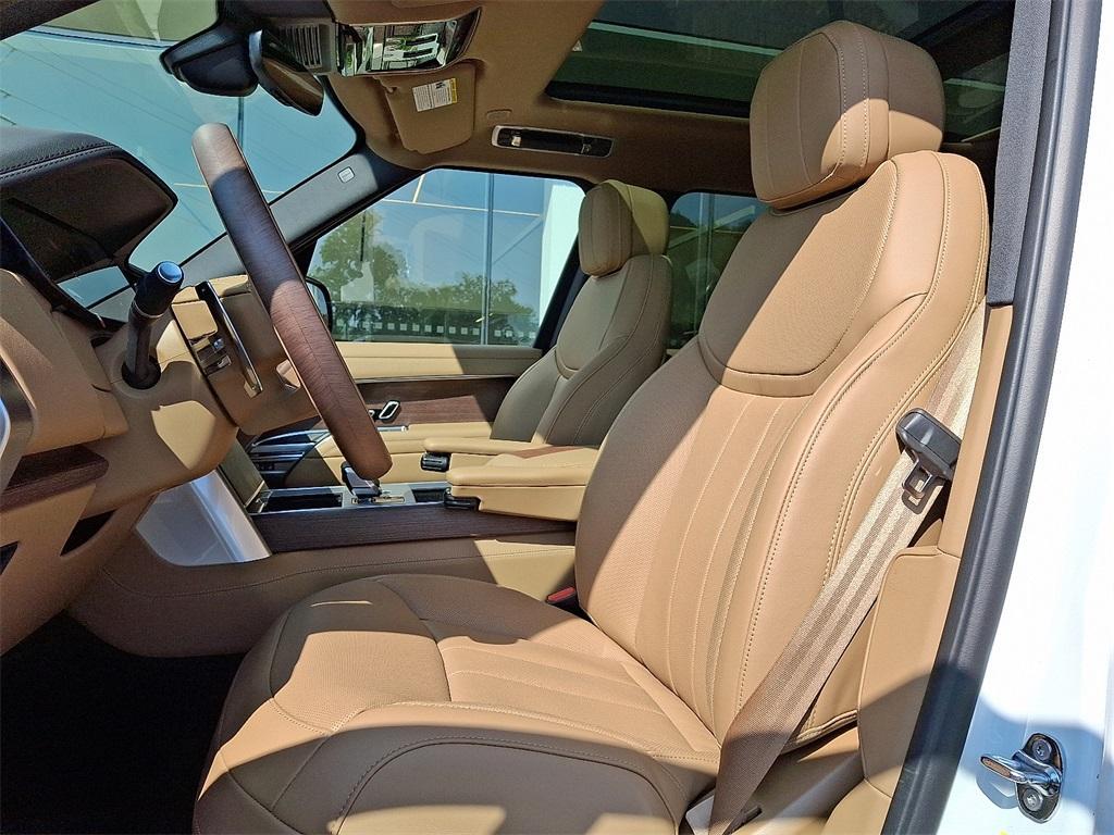 new 2025 Land Rover Range Rover car, priced at $132,910