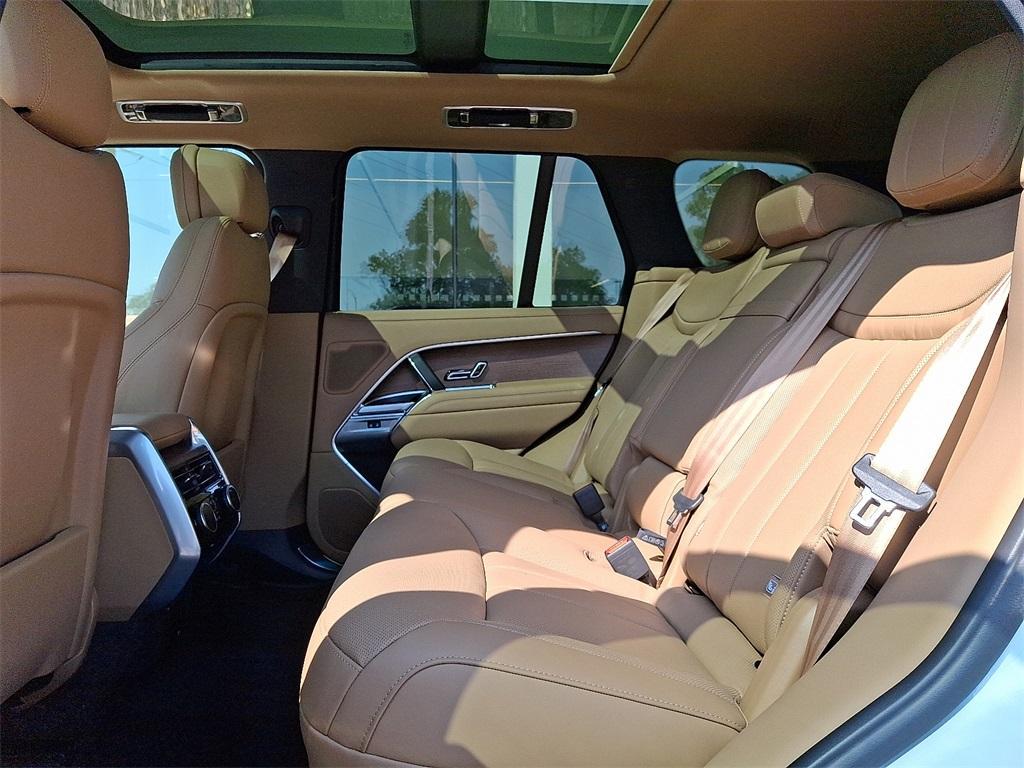 new 2025 Land Rover Range Rover car, priced at $132,910