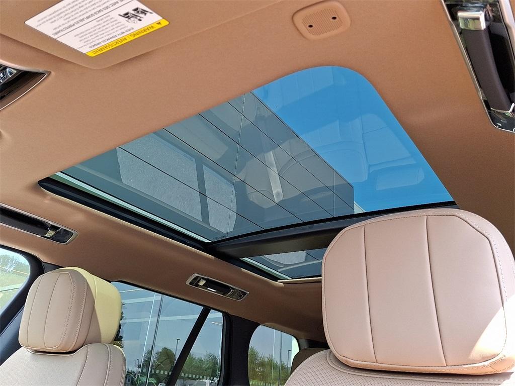 new 2025 Land Rover Range Rover car, priced at $132,910