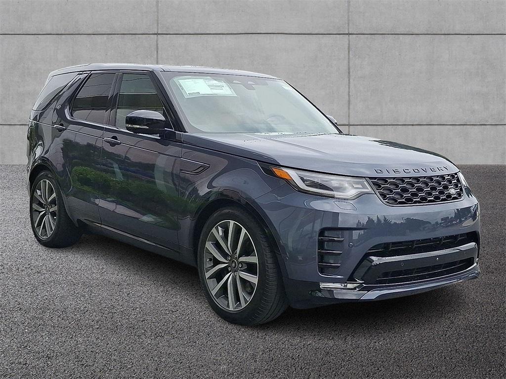 new 2025 Land Rover Discovery car, priced at $77,928