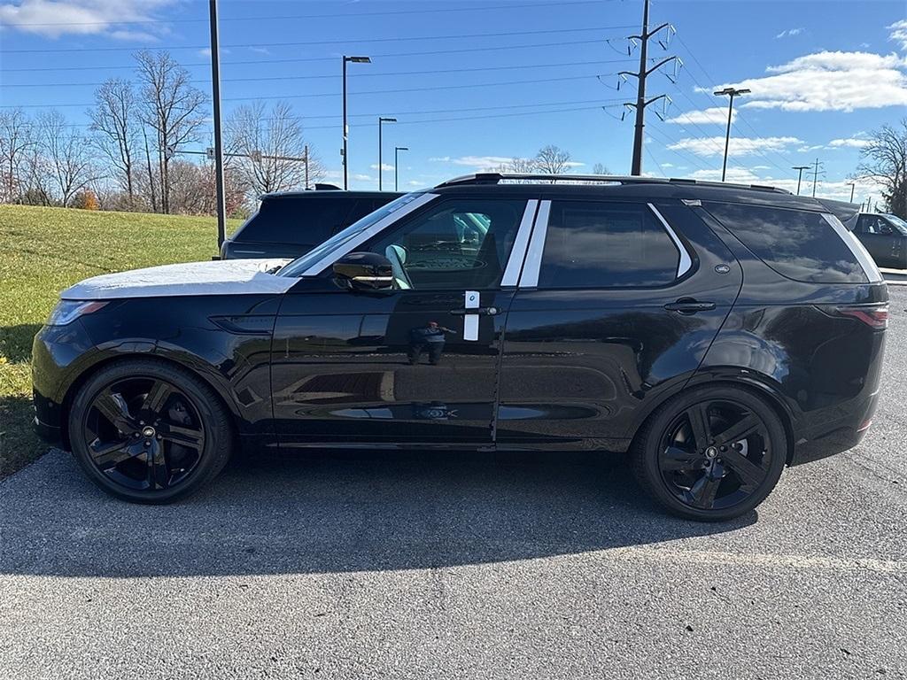 new 2026 Land Rover Discovery car, priced at $82,291