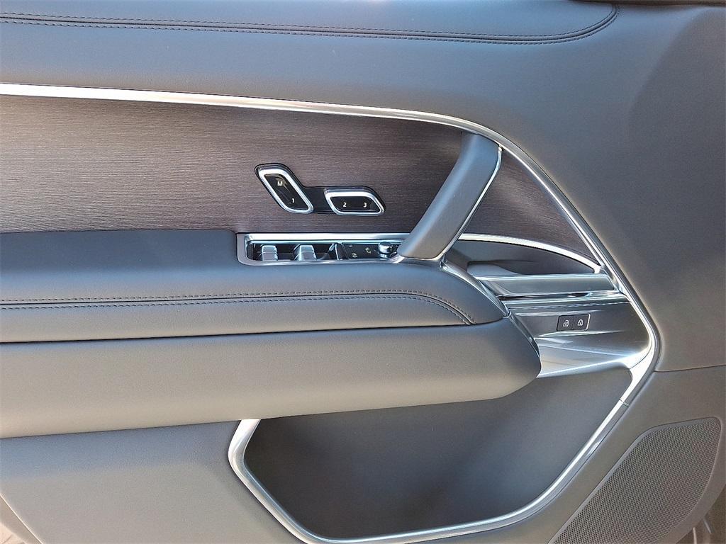new 2025 Land Rover Range Rover car, priced at $140,865