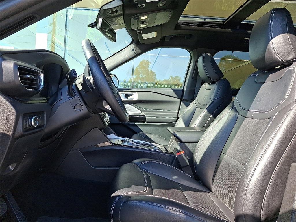 used 2023 Ford Explorer car, priced at $43,950