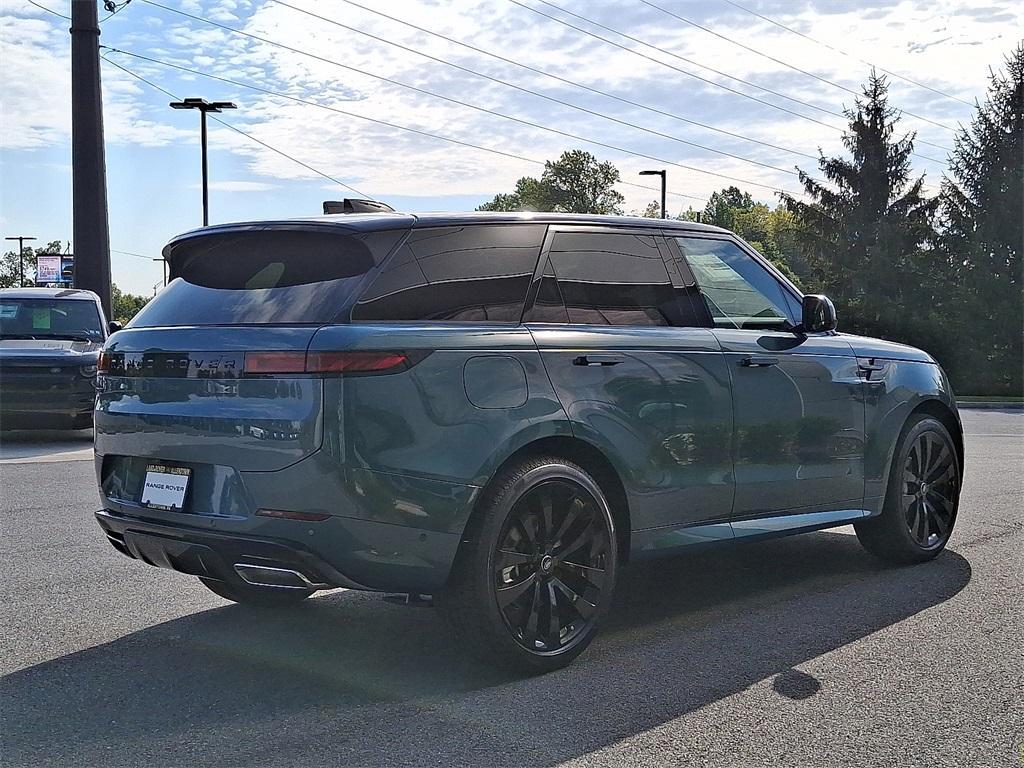 new 2025 Land Rover Range Rover Sport car, priced at $102,365
