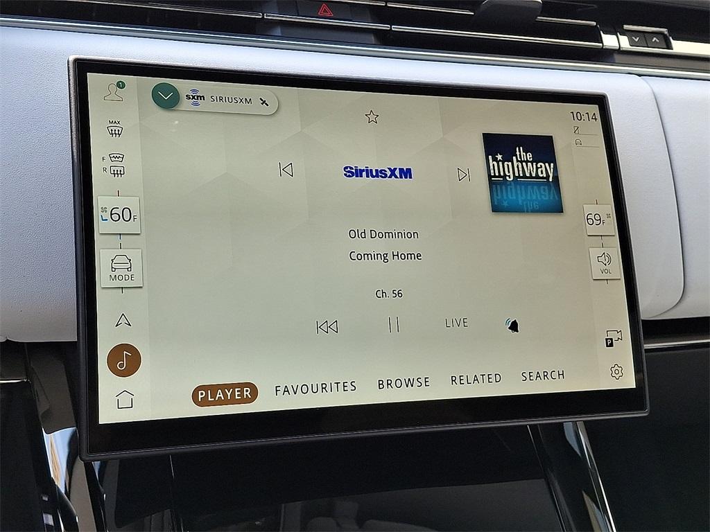 new 2025 Land Rover Range Rover Sport car, priced at $102,365