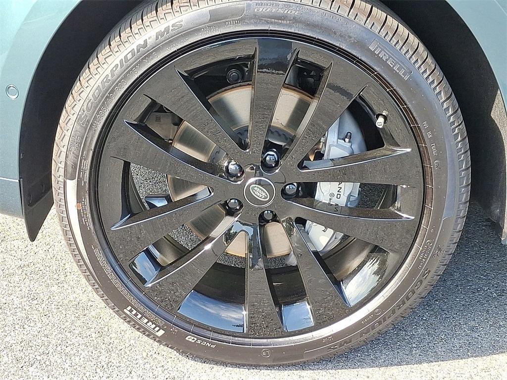 new 2025 Land Rover Range Rover Sport car, priced at $102,365