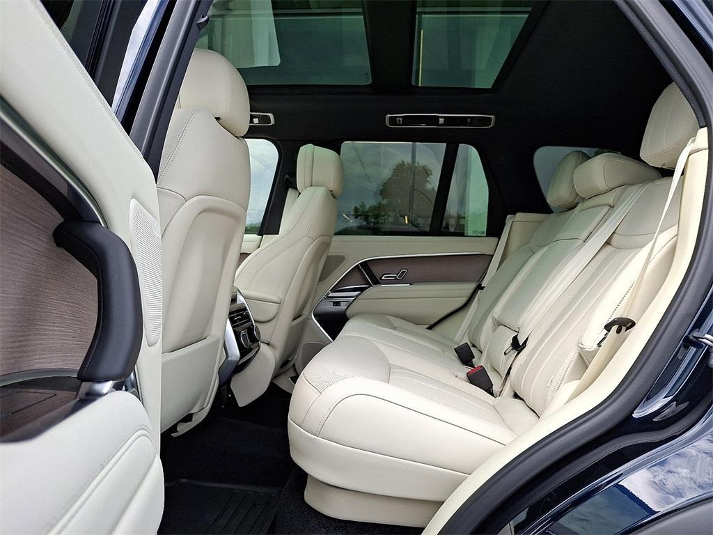new 2025 Land Rover Range Rover car, priced at $152,770