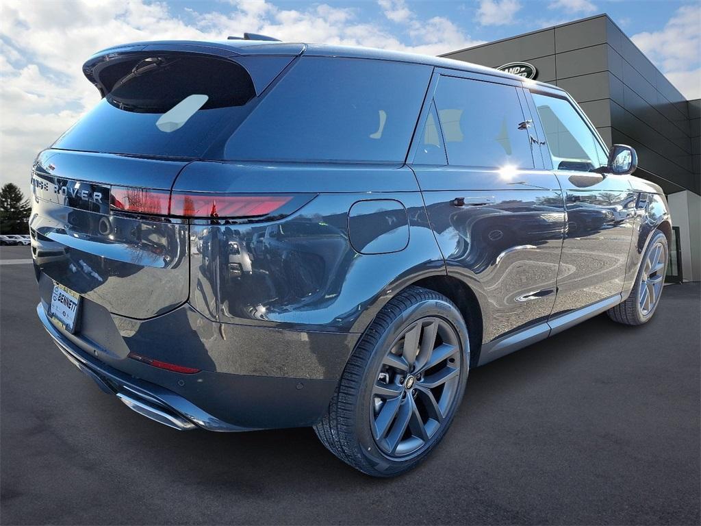 new 2025 Land Rover Range Rover Sport car, priced at $91,045