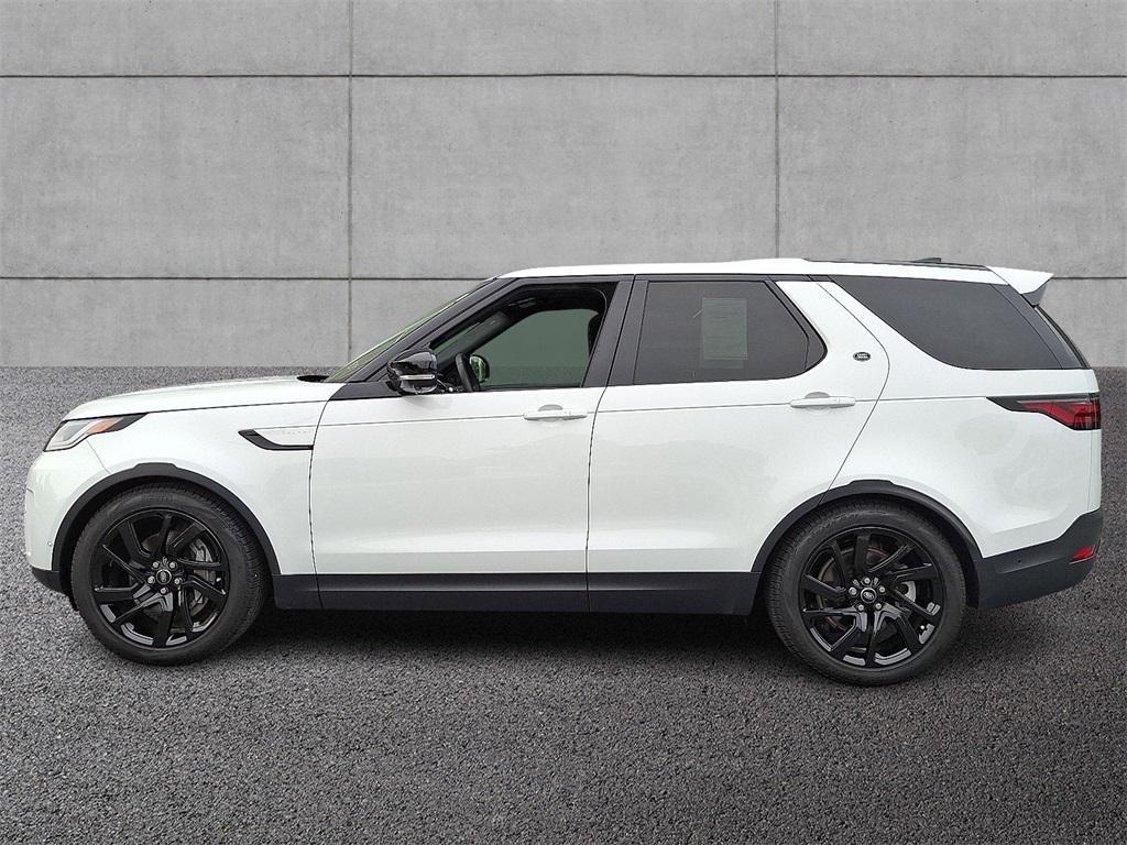 used 2025 Land Rover Discovery car, priced at $55,950