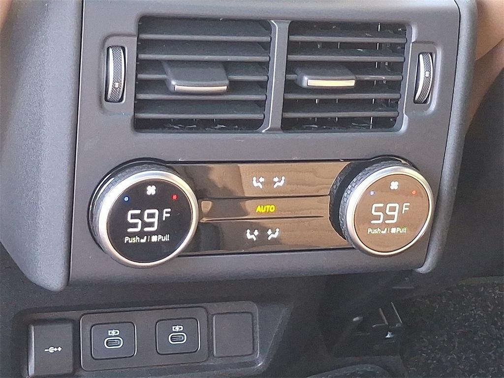 used 2025 Land Rover Discovery car, priced at $58,950