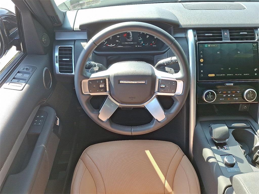 used 2025 Land Rover Discovery car, priced at $58,950