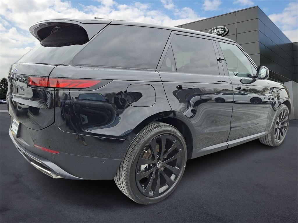 new 2025 Land Rover Range Rover Sport car, priced at $90,925