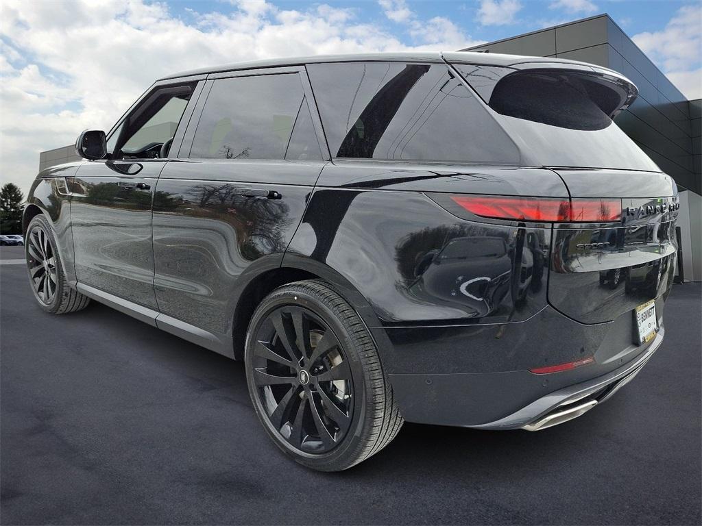 new 2025 Land Rover Range Rover Sport car, priced at $90,925