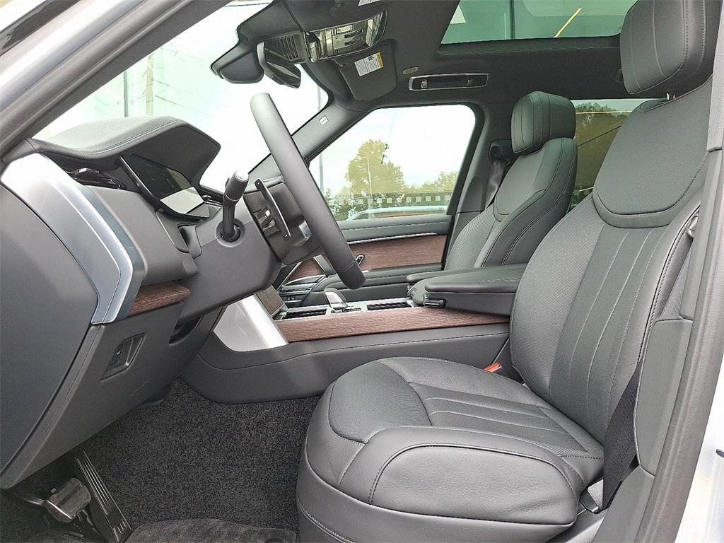 new 2025 Land Rover Range Rover car, priced at $115,655