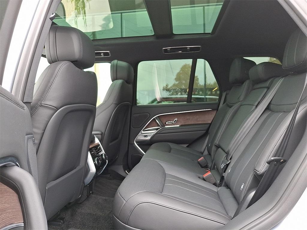 new 2025 Land Rover Range Rover car, priced at $115,655