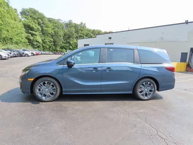 new 2025 Honda Odyssey car, priced at $48,005