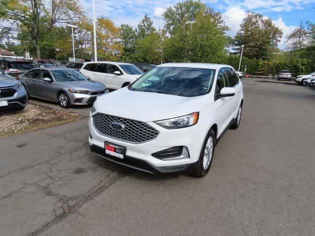 used 2024 Ford Edge car, priced at $21,901