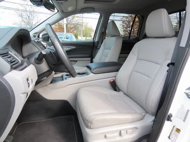 used 2024 Honda Ridgeline car, priced at $35,981