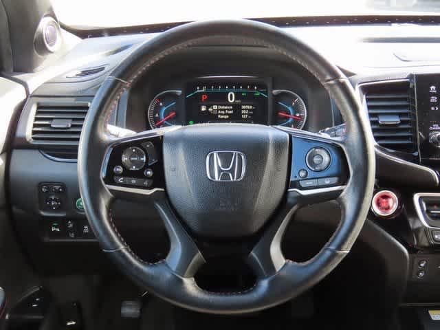 used 2022 Honda Pilot car, priced at $34,599