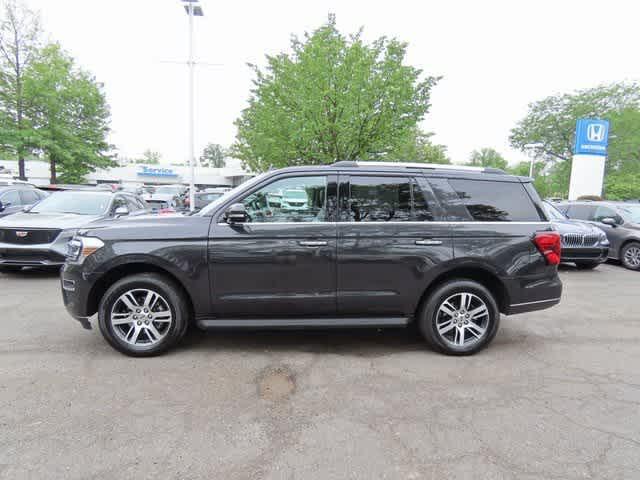 used 2024 Ford Expedition car, priced at $58,500
