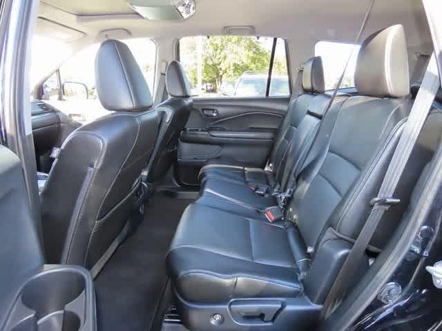 used 2021 Honda Pilot car, priced at $26,999