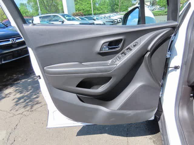 used 2021 Chevrolet Trax car, priced at $17,998