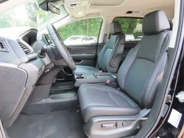 new 2025 Honda Odyssey car, priced at $43,670