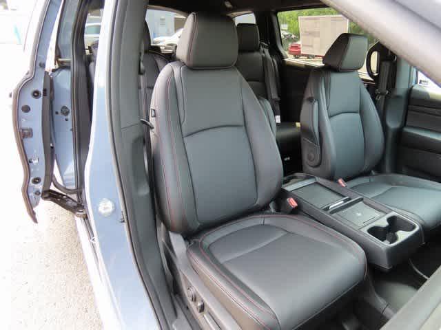 new 2026 Honda Odyssey car, priced at $45,845