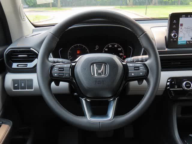 new 2025 Honda Pilot car, priced at $53,225