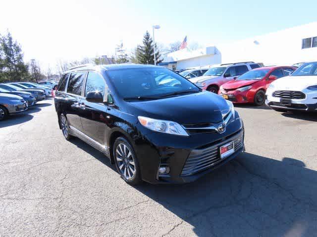 used 2018 Toyota Sienna car, priced at $22,200