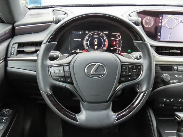 used 2020 Lexus ES 350 car, priced at $30,999