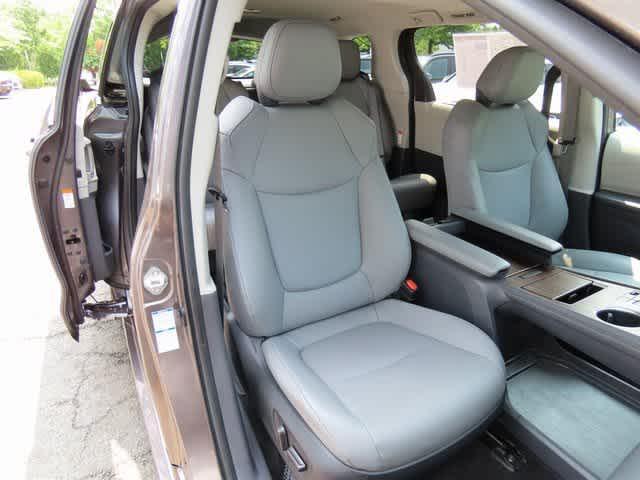 used 2022 Toyota Sienna car, priced at $46,500