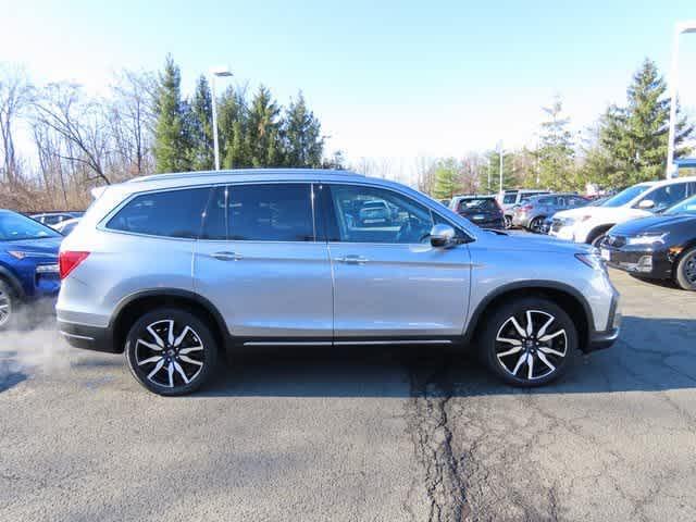 used 2022 Honda Pilot car, priced at $32,599