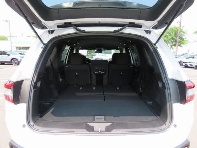 new 2025 Honda Pilot car, priced at $44,205