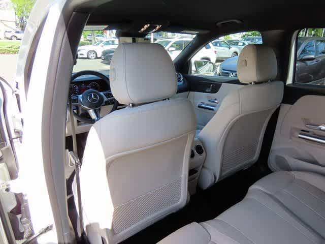 used 2025 Mercedes-Benz GLA 250 car, priced at $44,900